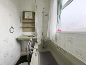 Photo 1- click for photo gallery